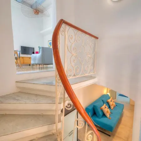 Spacious Maisonette With Spectacular Views Ibri1-1 別荘 *