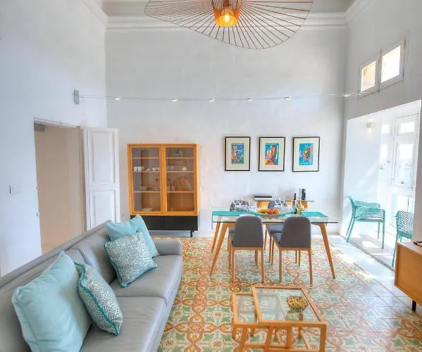 Spacious Maisonette With Spectacular Views Ibri1-1 بيت للعطل