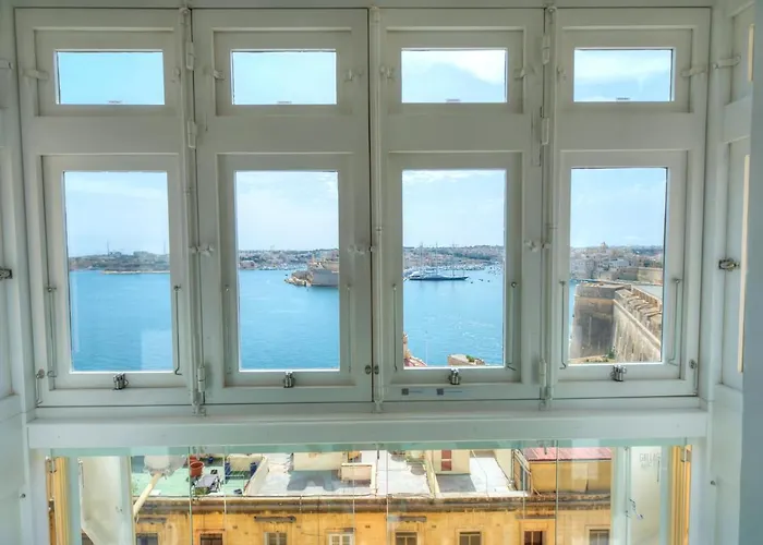 Spacious Maisonette With Spectacular Views Ibri1-1 ואלטה