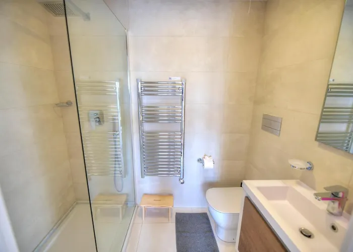 Spacious Maisonette With Spectacular Views Ibri1-1 بيت للعطل